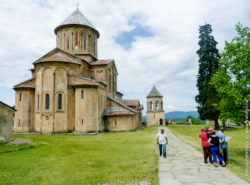 Фото Гелатского монастыря, неподалеку от Кутаиси