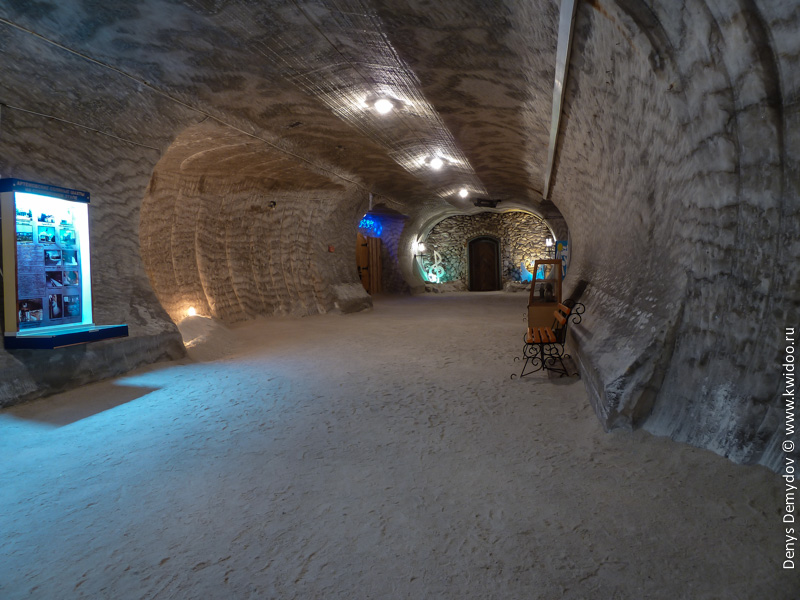 Коридоры подземного музей в Соледаре