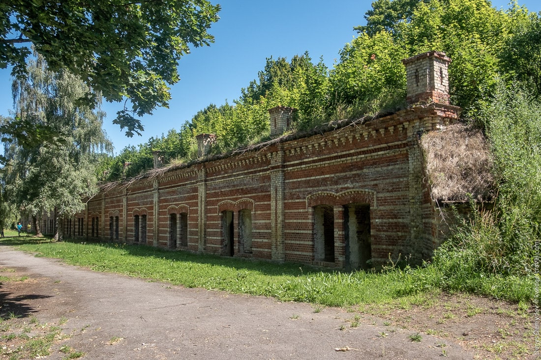 Стены бывшей Усть-Двинской крепости. Фото.